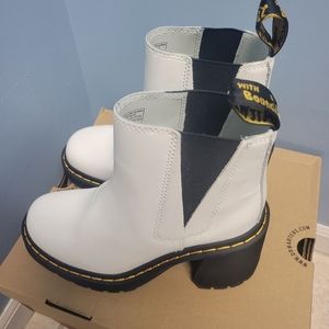 DR. MARTENS WHITE SPENCE